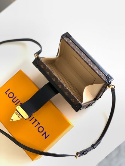 Louis Vuitton PETITE MALLE Handbag - Image 7