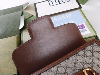 Gucci Double G Interlocking Pattern Flap Shoulder Bag - Image 7