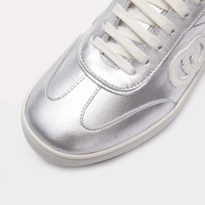 Gucci's latest hot-selling sneakers for couples - Image 8