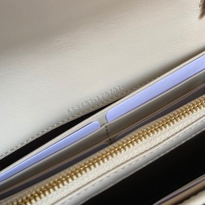 Gucci small elegant gold chain bag - Image 7