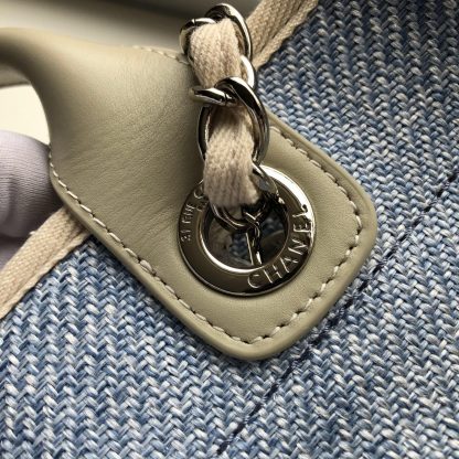 Chanel large capacity tote bag - Image 8
