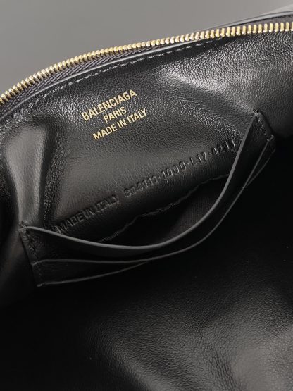 Balenciaga Rodeo Shoulder Bag - Image 7