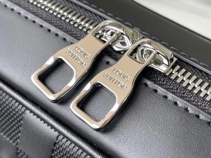 Dior 45286 Sirius Messenger Bag - Image 7