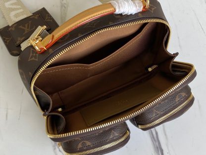 Louis Vuitton monogram double pocket fabric shoulder strap camera bag messenger bag - Image 7