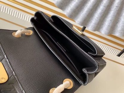 Louis Vuitton vavin small handbag - Image 6