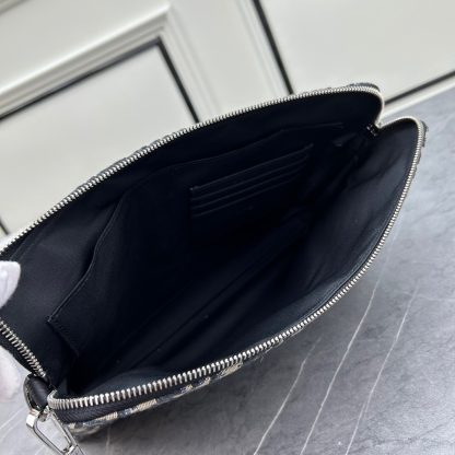 Dior Oblique Clutch - Image 7