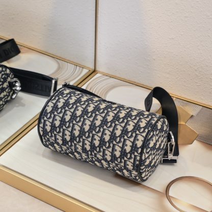 Dior OBLIQUE printed canvas cylindrical bag - Image 7