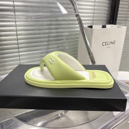 Chanel summer macaron light green new bread cute beach flip flops bottom thickness: 2cm - Image 2