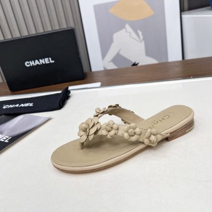 Chanel Spring/Summer Apricot Delicate Shoes and Customized Flower Flip-flops Heel Height 1.5cm - Image 7