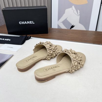 Chanel Spring/Summer Apricot Delicate Shoes and Custom Flower Sandals Heel Height 1.5cm - Image 7