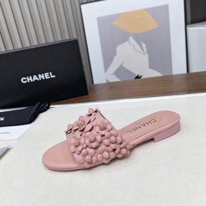 Chanel spring and summer pink delicate shoes and custom flower sandals Heel height 1.5cm - Image 7