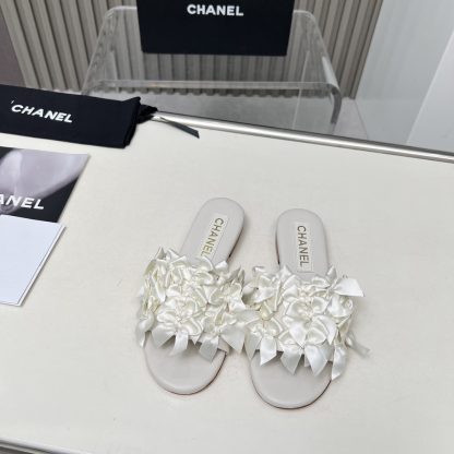 Chanel Spring/Summer Dance Shoes Collection Off-White Slim Retro Custom Flower Slippers Heel Height 1.5cm - Image 7