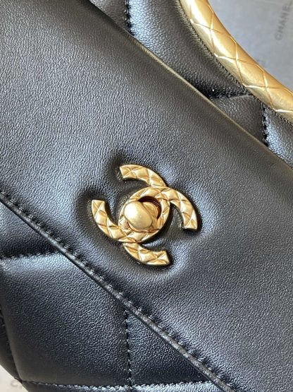 Chanel 24B Autumn/Winter Collection High-end Evening Bag - Image 7
