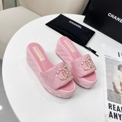 Chanel Spring/Summer Dance Shoes Collection Pink European and American Catwalk New Slippers Heel Height 6.5cm - Image 7