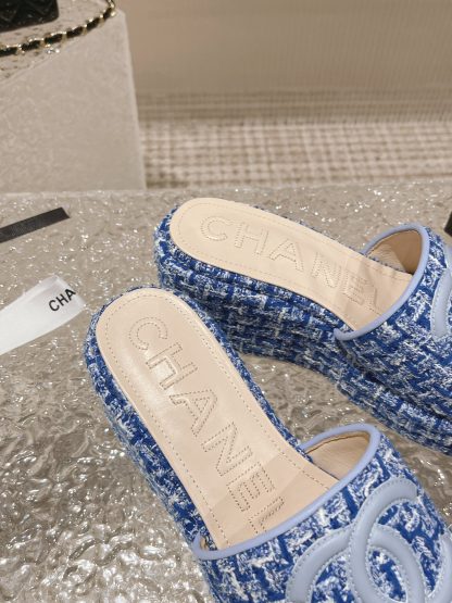 Chanel summer classic blue double c design stylish and comfortable slippers front 3cm back 7cm - Image 7