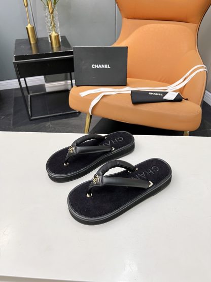 Chanel summer hit cute macaron black flip flops Sole thickness: 2cm - Image 7