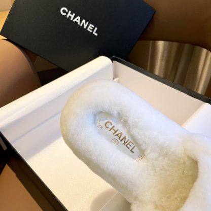 Chanel new white pure natural lambswool slippers - Image 7