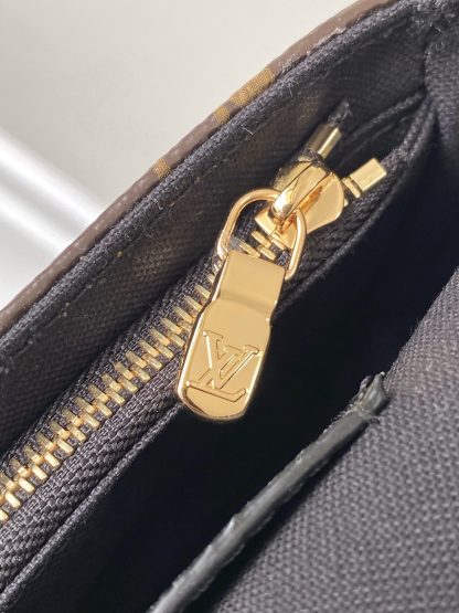 Louis Vuitton M26587CHAIN ​​IVY Chain Crossbody Bag - Image 7