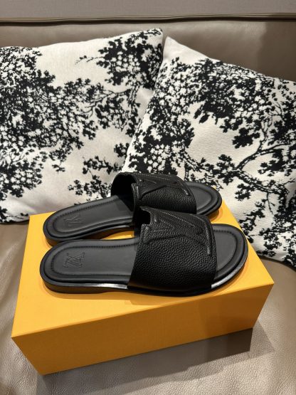 Louis Vuitton full leather slippers - Image 7