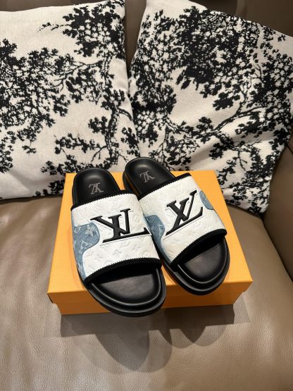 Louis Vuitton cowhide flip flops - Image 7