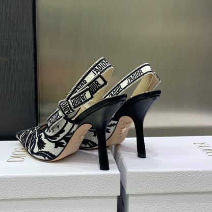 Dior Quake Oblique jacquard embroidered letter logo black and white color-blocking high heels - Image 7