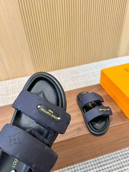 Louis Vuitton classic old pattern slippers - Image 7
