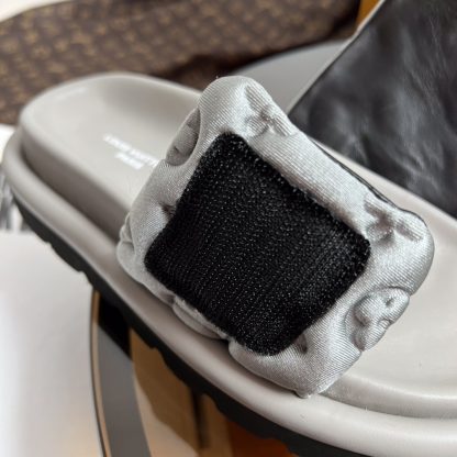 Louis Vuitton embossed silk slippers - Image 7