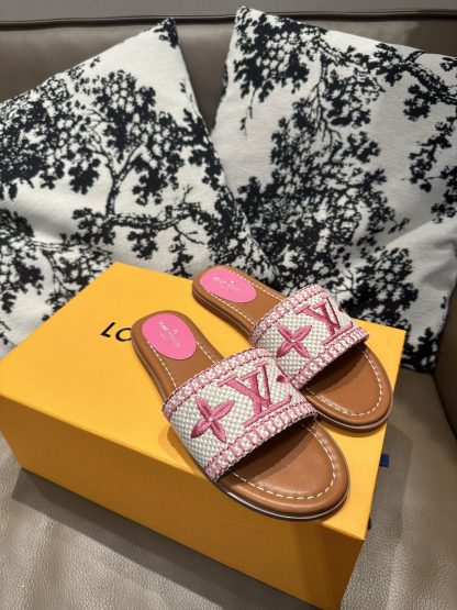 Louis Vuitton New Classic Slippers with Embroidery - Image 7