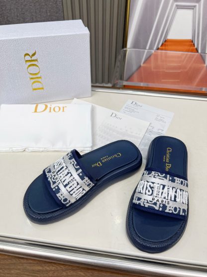 Dior versatile casual slippers - Image 7