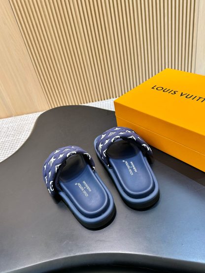 Louis Vuitton Pool Pillow Comfort Slide Sandals - Image 7