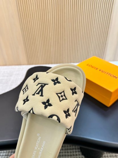 Louis Vuitton Pool Pillow Comfort Slide Sandals - Image 7