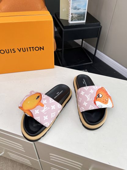 Louis Vuitton ol llow comfort flat sandals - Image 7
