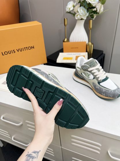 Louis Vuitton breathable diamond mesh sneakers - Image 9