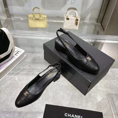 Chanel Spring and Summer New Black Comfortable Low Heel Sandals Heel Height 3.5cm - Image 8