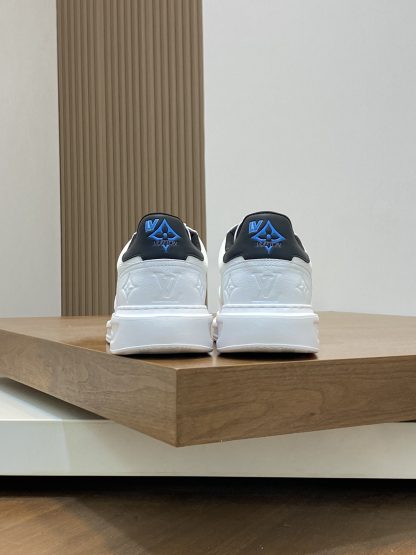 Louis Vuitton Men's Classic Casual Sneakers - Image 8