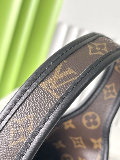 Louis Vuitton The Drop Handbag Underarm - Image 8
