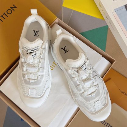 Louis Vuitton Runner Tatic series thick sole casual sports shoes running shoes - Image 8