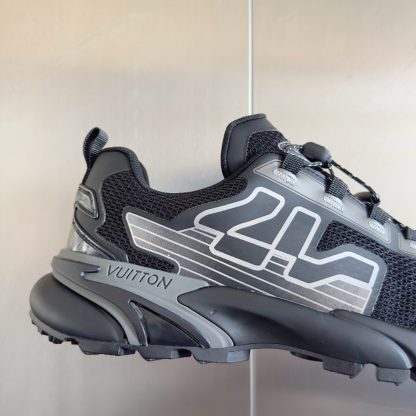Louis Vuitton Runner Tatic series thick sole casual sports shoes running shoes - Image 8
