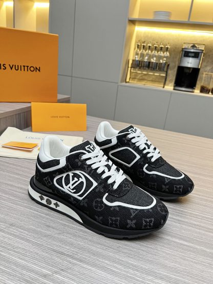 Louis Vuitton new runaway men's breathable sneakers - Image 9