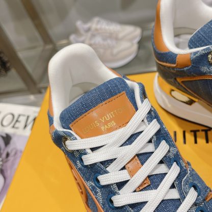 Louis Vuitton Neo Run Away sneakers - Image 9