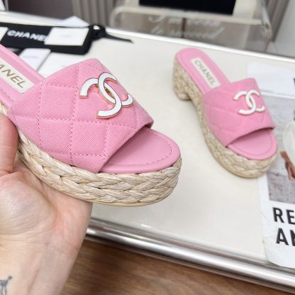 Chanel pink spring and summer dancing shoes series slimming sandals with heel height 6.5cm - Image 8