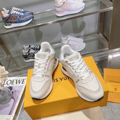 Louis Vuitton Neo Run Away sneakers - Image 9