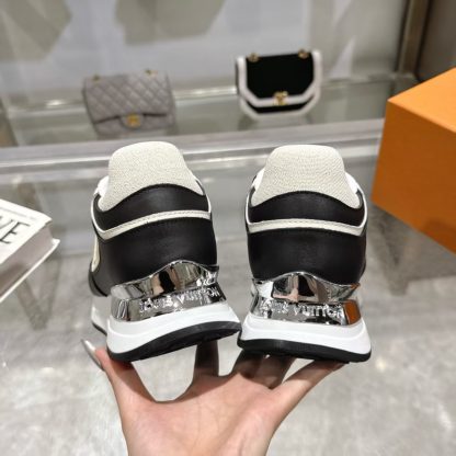 Louis Vuitton Neo Run Away sneakers - Image 9