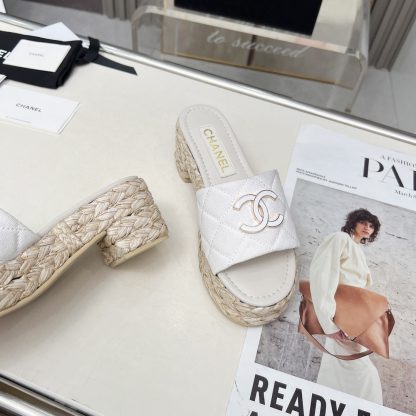 Chanel denim white spring and summer dancing shoes series slimming sandals with a heel height of 6.5cm - Image 8