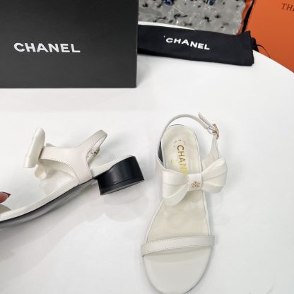 Chanel Spring/Summer Dancing Shoes Collection White Sandals with Bowknot Heel Height 3.5cm - Image 8