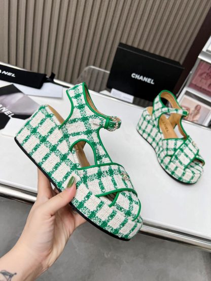 Chanel green and white platform wedge heel thick-soled summer sandals - Image 7