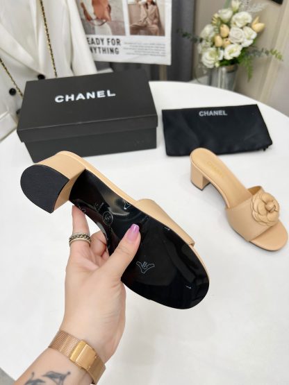 Chanel Apricot Custom Printed Fabric Lambskin Sandals - Image 8