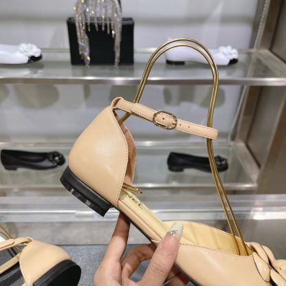 Chanel's new Camellia series apricot sandals for early spring, heel height 2.5cm - Image 7