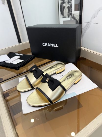 Chanel Spring and Summer Gold with Cute Bow Flat Sandals - Image 7
