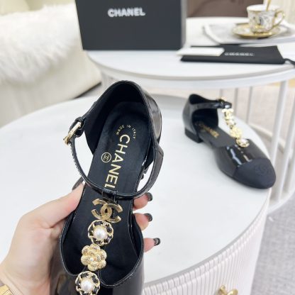Chanel Spring and Summer Black Dancing Shoes Series Small Round Head Shiny Sandals - Image 8